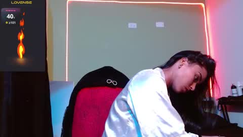 Snapshot of noha_thomson chatting on 16, 9, 2025 Noha Thomson online show from 16, 9, 2025