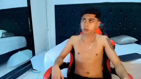 Snapshot of nohadrake chatting on 21, 3, 2026 Noha Drake online show from 21, 3, 2026