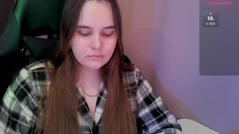 noir_ember_ online show from 3, 5, 2026