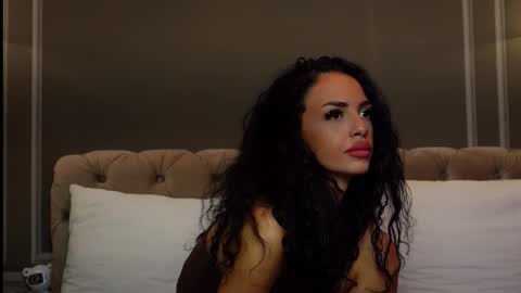 Snapshot of nolagage chatting on 10, 9, 2025 NolaGage online show from 10, 9, 2025