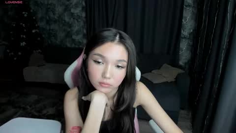 nomi online show from 17, 12, 2025