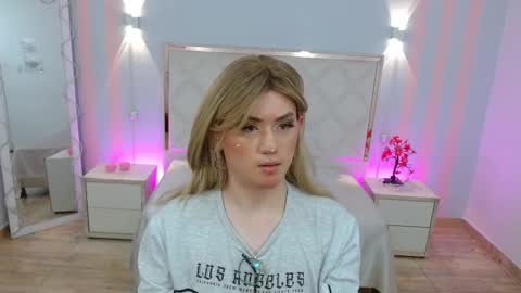 Snapshot of nooah_tay chatting on 18, 2, 2026 nooah_tay online show from 18, 2, 2026