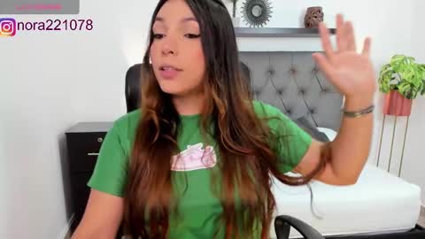 Snapshot of nora22xx chatting on 14, 1, 2025 Nora online show from 14, 1, 2025