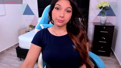 Snapshot of nora22xx chatting on 28, 2, 2025 Nora online show from 28, 2, 2025