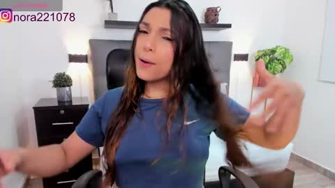 Snapshot of nora22xx chatting on 1, 3, 2025 Nora online show from 1, 3, 2025