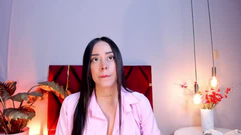 Nora Da Silva online show from 12, 4, 2026