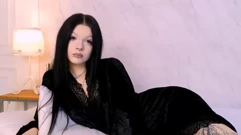 noraaddams online show from 16, 7, 2026