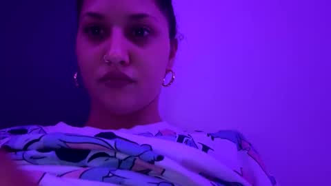 NoraKiss1 online show from 6, 5, 2026