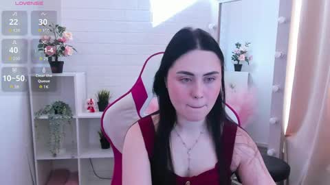 Nora online show from 22, 4, 2026