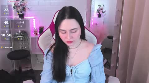 Nora online show from 25, 4, 2026