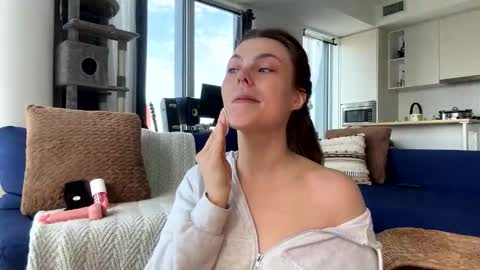 Nordic Belle online show from 21, 4, 2026