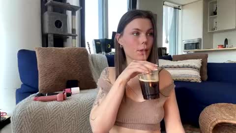 Nordic Belle online show from 22, 4, 2026