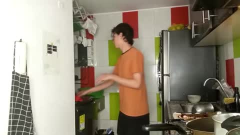 Snapshot of norehg__ chatting on 9, 10, 2025 Norehg online show from 9, 10, 2025