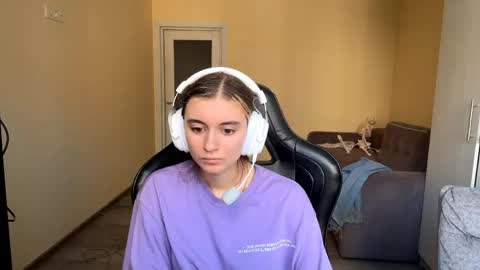 Elena online show from 7, 5, 2026