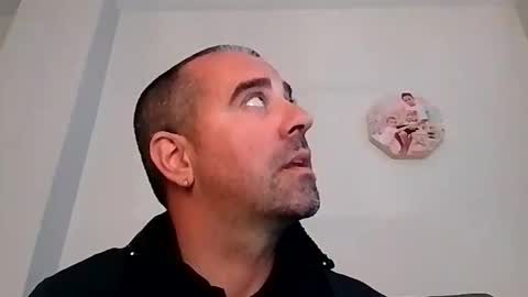 Snapshot of normalito42 chatting on 17, 3, 2026 NORMALITO online show from 17, 3, 2026