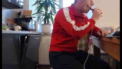 Snapshot of normuc chatting on 29, 12, 2024 Normuc online show from 29, 12, 2024