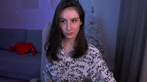 Hazel online show from 13, 2, 2025