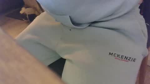 Snapshot of nostrezzzcum chatting on 4, 3, 2025 nostrezzzcum online show from 4, 3, 2025