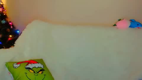 hi glad to chat online show from 23, 12, 2024