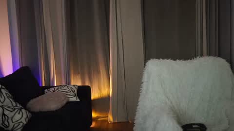 Tina online show from 12, 6, 2026