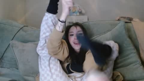 Bunny online show from 6, 1, 2025