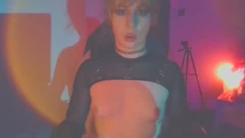 Lucy online show from 30, 4, 2026