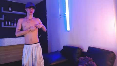 Snapshot of nova_salvadore chatting on 6, 1, 2026 Nova Salvatore online show from 6, 1, 2026