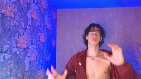 Snapshot of nova_salvadore chatting on 16, 2, 2026 Nova Salvatore online show from 16, 2, 2026