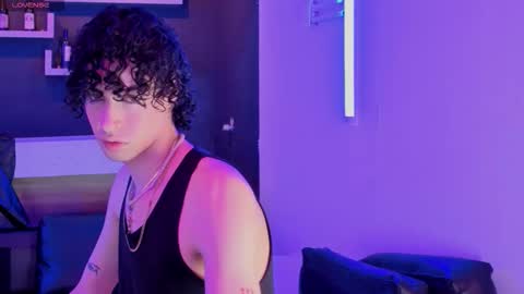 Snapshot of nova_salvadore chatting on 18, 2, 2026 Nova Salvatore online show from 18, 2, 2026