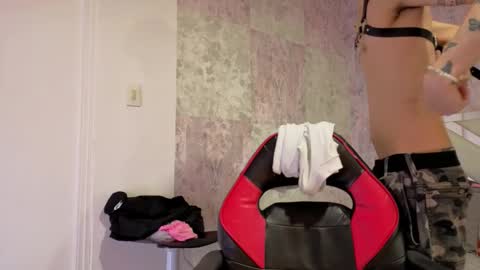 Snapshot of nova_salvadore chatting on 20, 2, 2026 Nova Salvatore online show from 20, 2, 2026