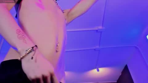 Snapshot of nova_salvadore chatting on 2, 3, 2026 Nova Salvatore online show from 2, 3, 2026