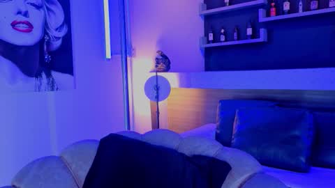 Snapshot of nova_salvadore chatting on 17, 3, 2026 Nova Salvatore online show from 17, 3, 2026