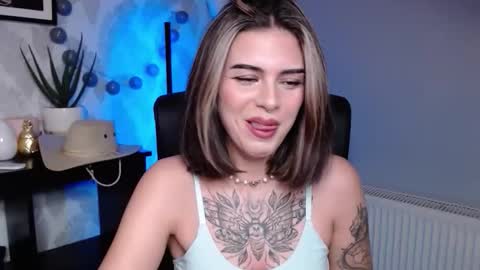 Snapshot of nova_sin chatting on 10, 11, 2025 Nova online show from 10, 11, 2025