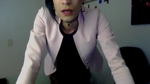 Snapshot of novanyx11 chatting on 3, 10, 2025 Nova... online show from 3, 10, 2025