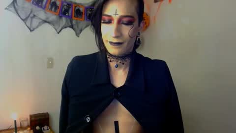 Snapshot of novanyx11 chatting on 17, 10, 2025 Nova... online show from 17, 10, 2025