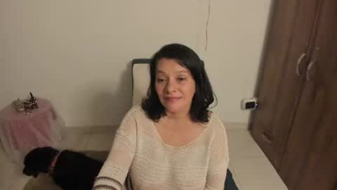 Snapshot of nuit_rose chatting on 6, 8, 2026 nuit_rose online show from 6, 8, 2026