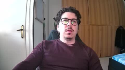 nuotatore90 online show from 8, 3, 2026