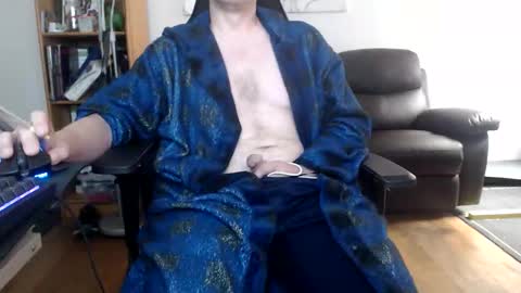 nursefan online show from 28, 9, 2025