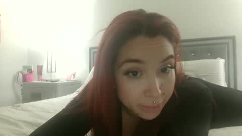 Snapshot of nursekittyslut chatting on 22, 1, 2025 nursekittyslut online show from 22, 1, 2025