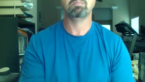 nvrenuff1979 online show from 26, 4, 2026