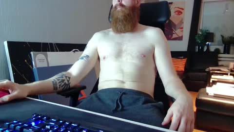 Snapshot of nxrthman chatting on 5, 10, 2025 nxrthman online show from 5, 10, 2025