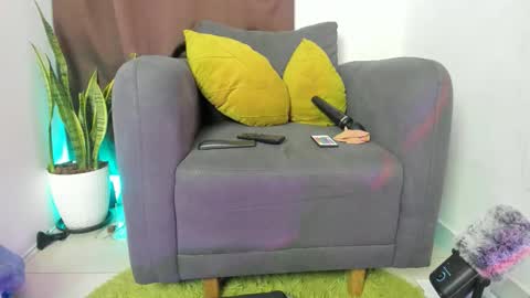 Nia online show from 11, 3, 2026