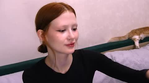 Snapshot of nyra_thira chatting on 2, 8, 2026 nyra_thira online show from 2, 8, 2026