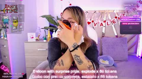 Alex   .    online show from 26, 2, 2025