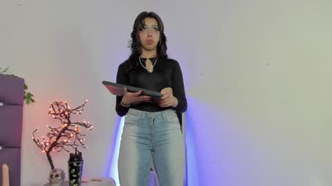 Snapshot of nyx_nayla chatting on 5, 12, 2024   online show from 5, 12, 2024