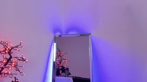 Snapshot of nyx_nayla chatting on 5, 12, 2024   online show from 5, 12, 2024