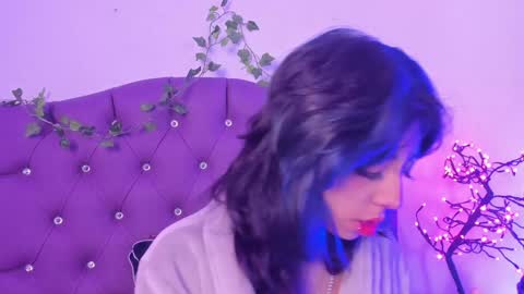 Snapshot of nyx_nayla chatting on 9, 12, 2024   online show from 9, 12, 2024