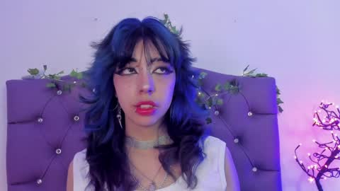 Snapshot of nyx_nayla chatting on 11, 12, 2024   online show from 11, 12, 2024