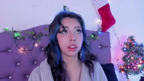 Snapshot of nyx_nayla chatting on 14, 12, 2024   online show from 14, 12, 2024