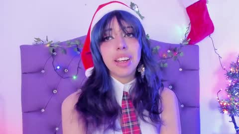 Snapshot of nyx_nayla chatting on 17, 12, 2024   online show from 17, 12, 2024